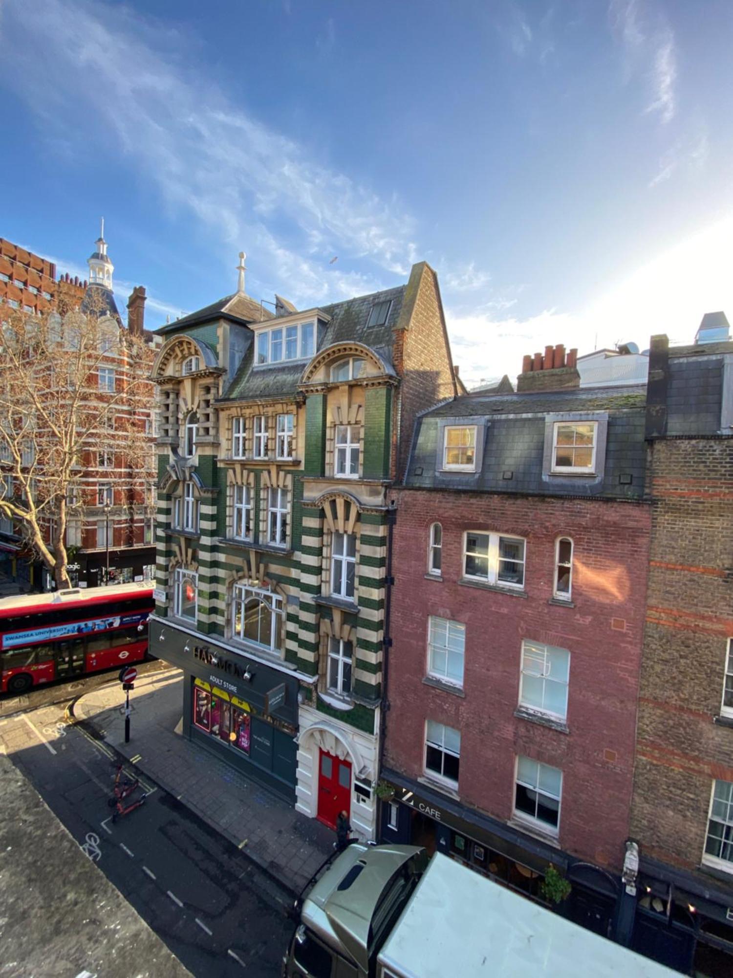 Stay In The Heart Of Soho London Exterior foto